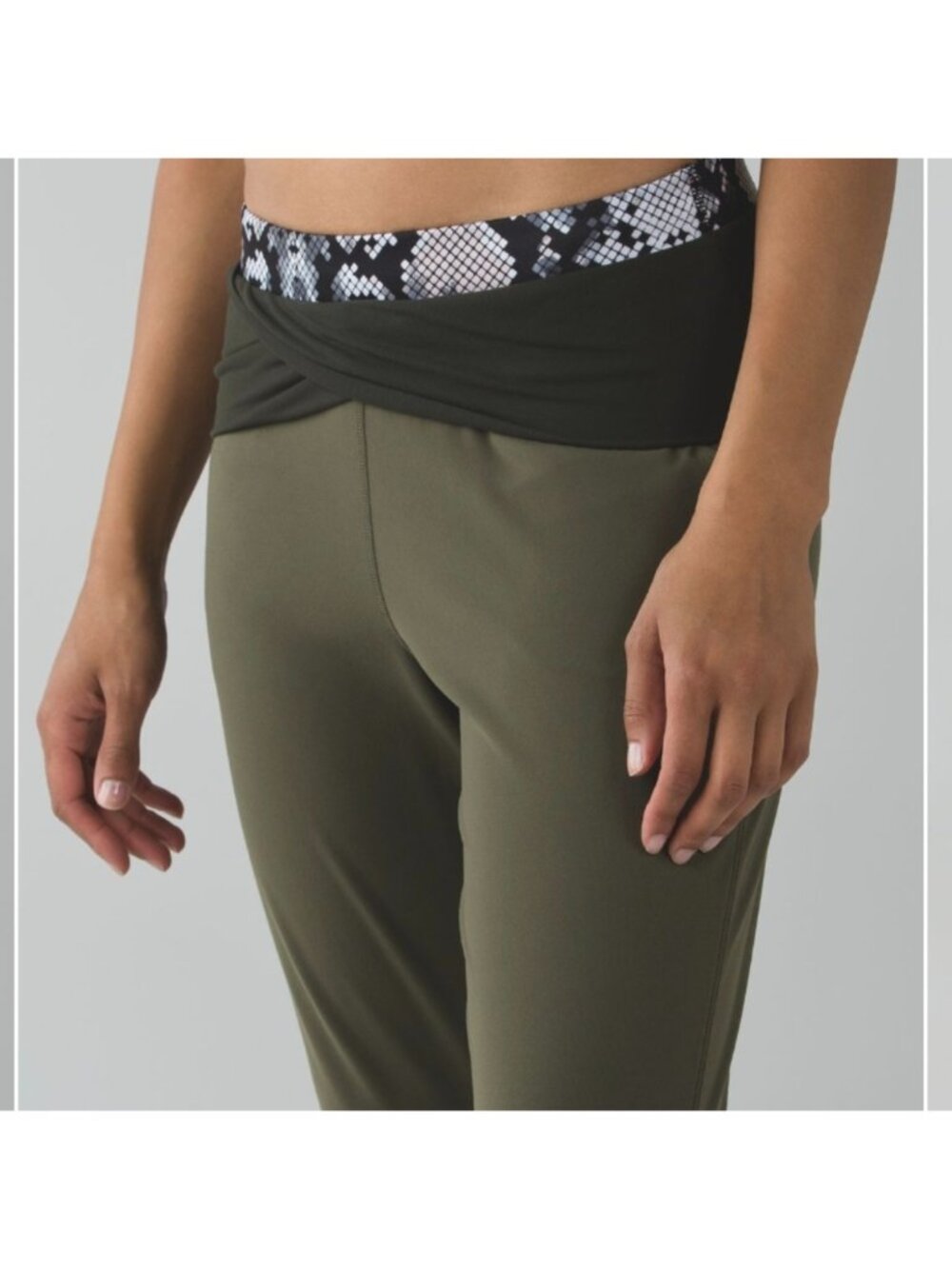 Lululemon Sunset Salutation Crop